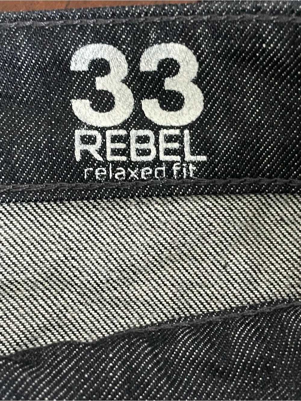 Joe’s Jeans Rebel Fit Black Denim Straight Leg W33 Made in USA Look